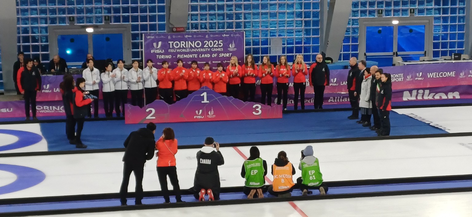 Curling medal ceremony at Torino 2025